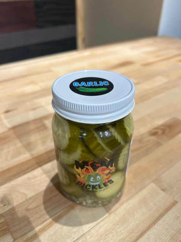 M&M Pickles - Garlic - 16 oz